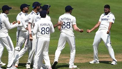 Finger pointing and a little bit of aggression is the perfect...': England legend's social media post goes viral as tensions boil over at Lord's during third Test vs India : India bowler Mohammed Siraj (r) and team mates celebrate the wicket of England batsman Ollie Pope after a review during day four of the Third test match between England and India at Lord's Cricket Ground