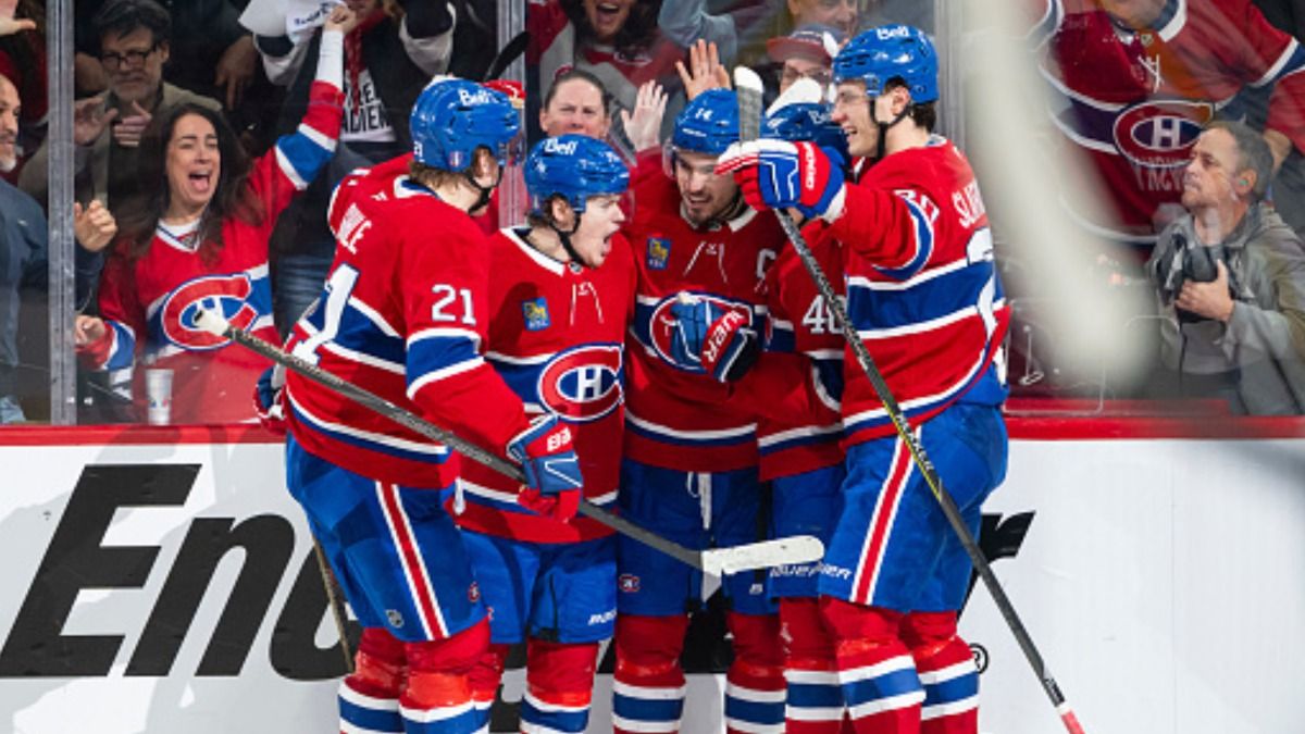 Montreal Canadiens' team in the frame