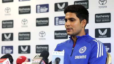 'They were 90 seconds late...': Shubman Gill fires back on Harry Brook's 'spirit of cricket' remark, ends debate on Zak Crawley episode SportsTak