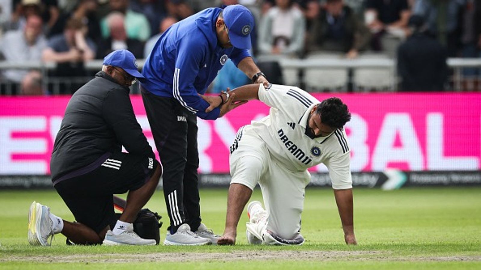 Ex-CSK star who went unsold in IPL 2025 auction likely to join Indian squad in England as injured Rishabh Pant's replacement India's Rishabh Pant reacts as he receives medical attention following a foot injury while playing on day one of the fourth cricket test