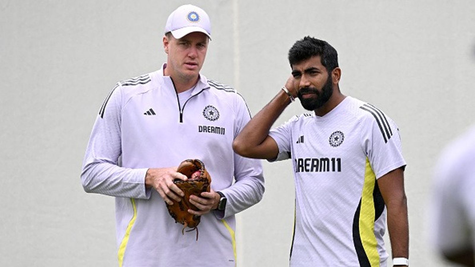 'The other guys need to help him out and...': Morne Morkel's massive revelation on Jasprit Bumrah's bowling struggle in Manchester Test 'The other guys need to help him out and...': Morne Morkel's massive revelation on Jasprit Bumrah's bowling struggle in Manchester Test