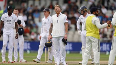 'For a team that has...': Ex-India coach slams England for causing 'ugly scene' on final day of Manchester Test SportsTak