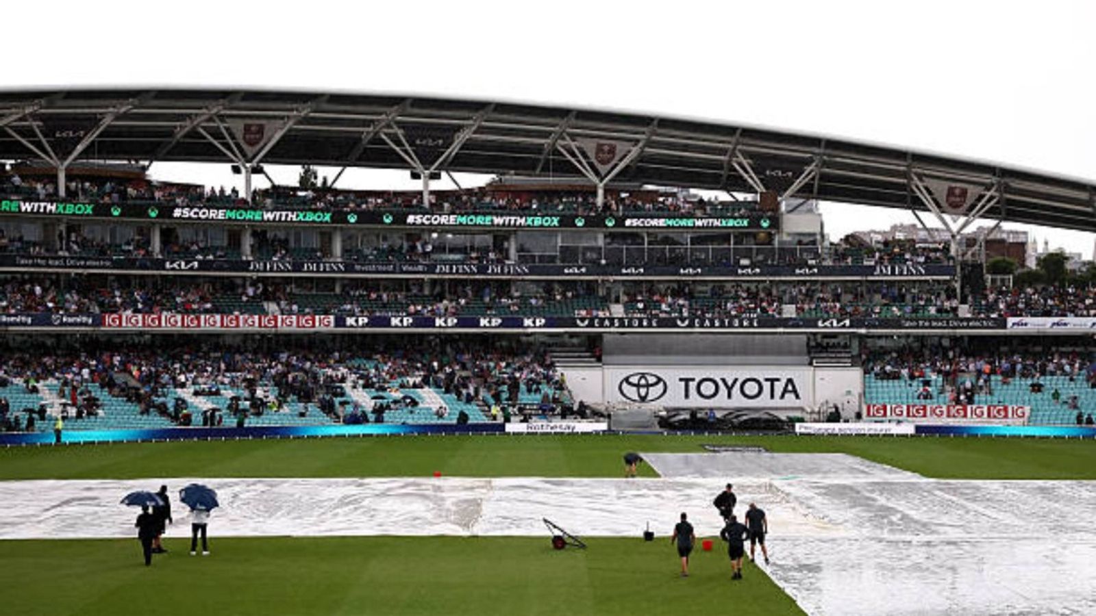 'It is a shame...': Nasser Hussain blasts match officials for 'lack of common sense' after declaring early stumps on Day 4 'It is a shame...': Nasser Hussain blasts match officials for 'lack of common sense' after declaring early stumps on Day 4