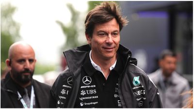 Mercedes boss Toto Wolff backs Lewis Hamilton after disastrous show at Hungarian Grand Prix 2025, says 'never write him off' SportsTak