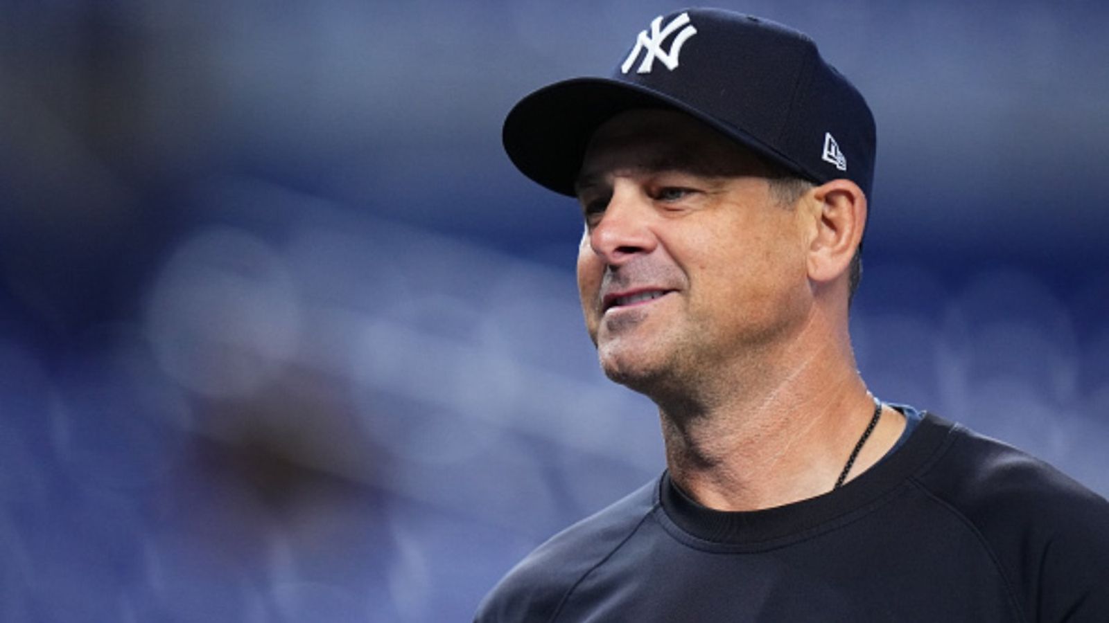 MLB News: New York Yankees make waves with blockbuster signing of veteran ace New York Yankees sign a veteran pitcher (Image via Getty)