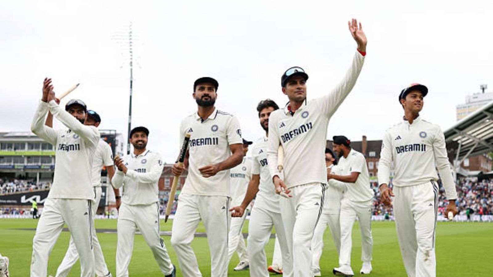 'Experts predicted a 3-1 or 4-1 loss...': Ex-India star hails Shubman Gill & Co. after thrilliang victory over England in fifth Test Shubman Gill of India acknowledges the crowd after Day Five of the 5th Rothesay Test Match between England and India at The Kia Oval