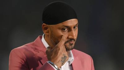 ENG vs IND: 'Look where England cricket stands...': Harbhajan Singh fires back at Michael Vaughan over 3-1 prediction for Anderson-Tendulkar Trophy SportsTak