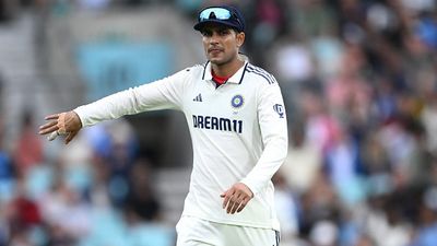 'He’ll change that about himself': Dinesh Karthik breaks down what worked and what didn't for Shubman Gill in 1st assignment as India's Test captain India's Test captain Shubman Gill in frame