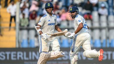 Rohit Sharma convinced Yashasvi Jaiswal to stay with Mumbai in domestic cricket? Report makes big revelation SportsTak