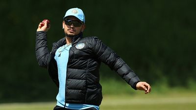 East Zone captain Ishan Kishan ruled out of Duleep Trophy, 20-year-old wicketkeeper-batter announced as replacement India's wicketkeeper-batter Ishan Kishan in this frame