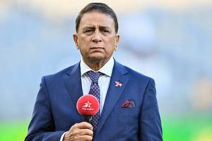 'Unfortunate that our own players...': Ex-India star slams Rohit Sharma, Virat Kohli and Shubman Gill for not seeking advice from Sunil Gavaskar SportsTak