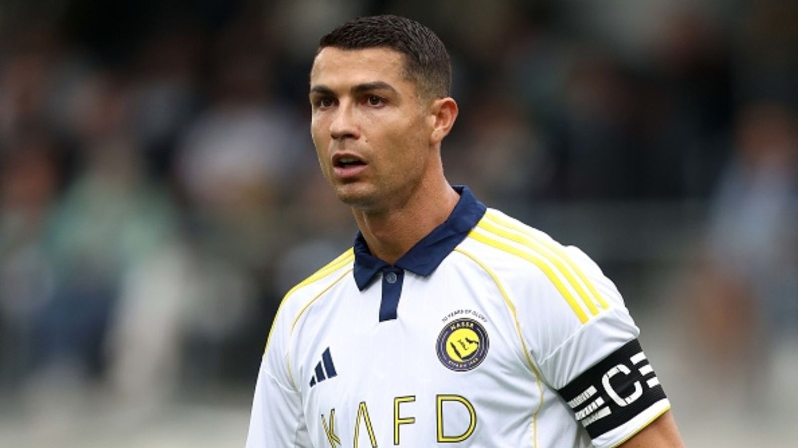 Cristiano Ronaldo labeled "an arrogant guy" by star footballer: "He asked me how much I earned" Cristiano Ronaldo in the frame (Image via Getty)