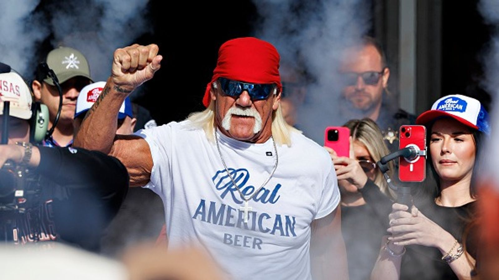 'Somebody killed him': Bubba the Love Sponge makes shocking claim on Hulk Hogan's demise 'Somebody killed him': Bubba the Love Sponge makes shocking claim on Hulk Hogan's demise