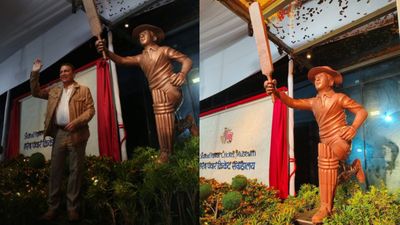 'At a loss for words': Emotional Sunil Gavaskar left speechless after MCA unveiled his life-size statue at Wankhede stadium Emotional Sunil Gavaskar left speechless after MCA unveiled his life-size statue at Wankhede stadium