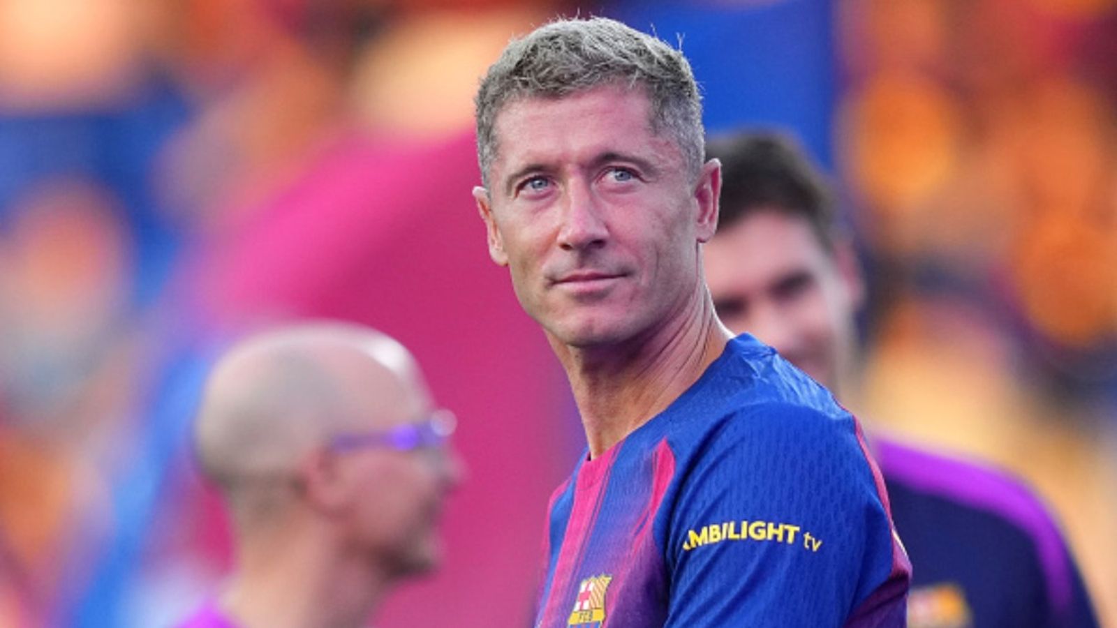 Robert Lewandowski Injury Report: Will the star striker play for Barcelona today? Robert Lewandowski in the frame (Image via Getty)