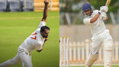 Duleep Trophy: North Zone's Auqib Nabi's hat-trick-loaded 5-fer decimates East Zone, Central Zone cause North-East Zone collapse after Malewar's 203 Duleep Trophy: North Zone's Auqib Nabi's hat-trick-loaded 5-fer decimates East Zone, Central Zone cause North-East Zone collapse after Malewar's 203