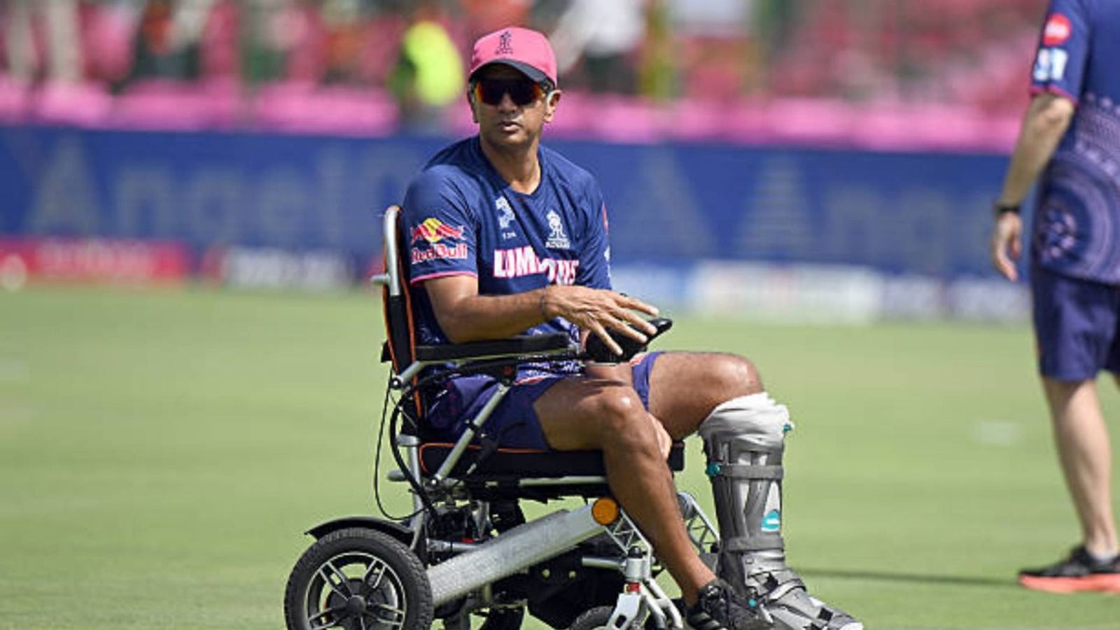 Big news: Rahul Dravid steps down as Rajasthan Royals' head coach ahead of IPL 2026 Rahul Dravid in this frame