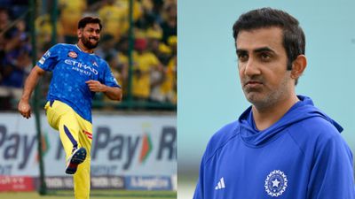 'The real question is whether he would accept the role': Gautam Gambhir's former IPL teammate reacts to reports claiming MS Dhoni's inclusion in India's coaching staff MS Dhoni and Gautam Gambhir