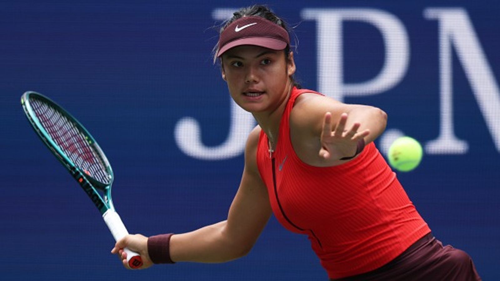 Tennis star Emma Raducanu addresses boyfriend rumors without words Emma Raducanu in the frame.