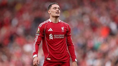 Rio Ferdinand advises Liverpool's Florian Writz on key habits to avoid for success in the Premier League SportsTak