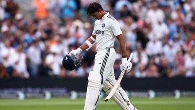 Snubbed from T20 Asia Cup 2025 squad, standby Yashasvi Jaiswal gets out in 1st over of Duleep Trophy 2025 semifinal to CSK pacer Yashasvi Jaiswal