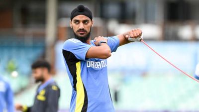 'He is short of match practice...': Ex-India coach feels Asia Cup will be a 'big challenge' for Arshdeep Singh SportsTak