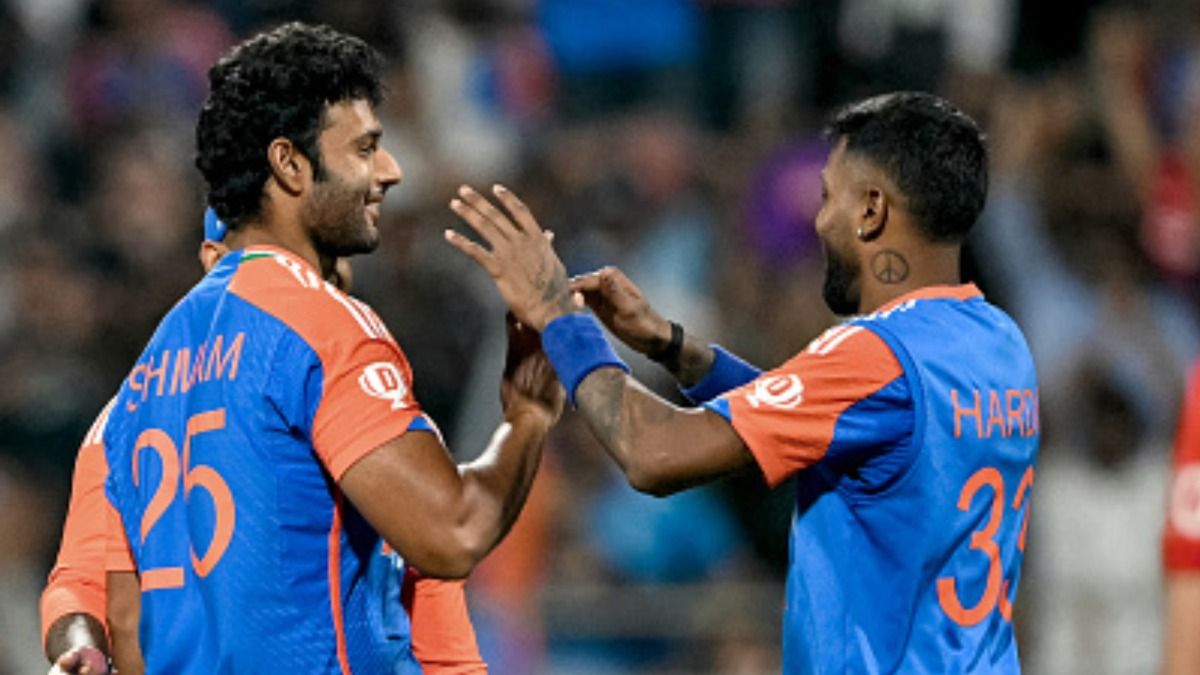 'He is the kind of player...': Shivam Dube's candid take on being compared to Hardik Pandya after bowling blitz in Asia Cup clash vs UAE India's star all-rounders Shivam Dube (L) and Hardik Pandya in frame