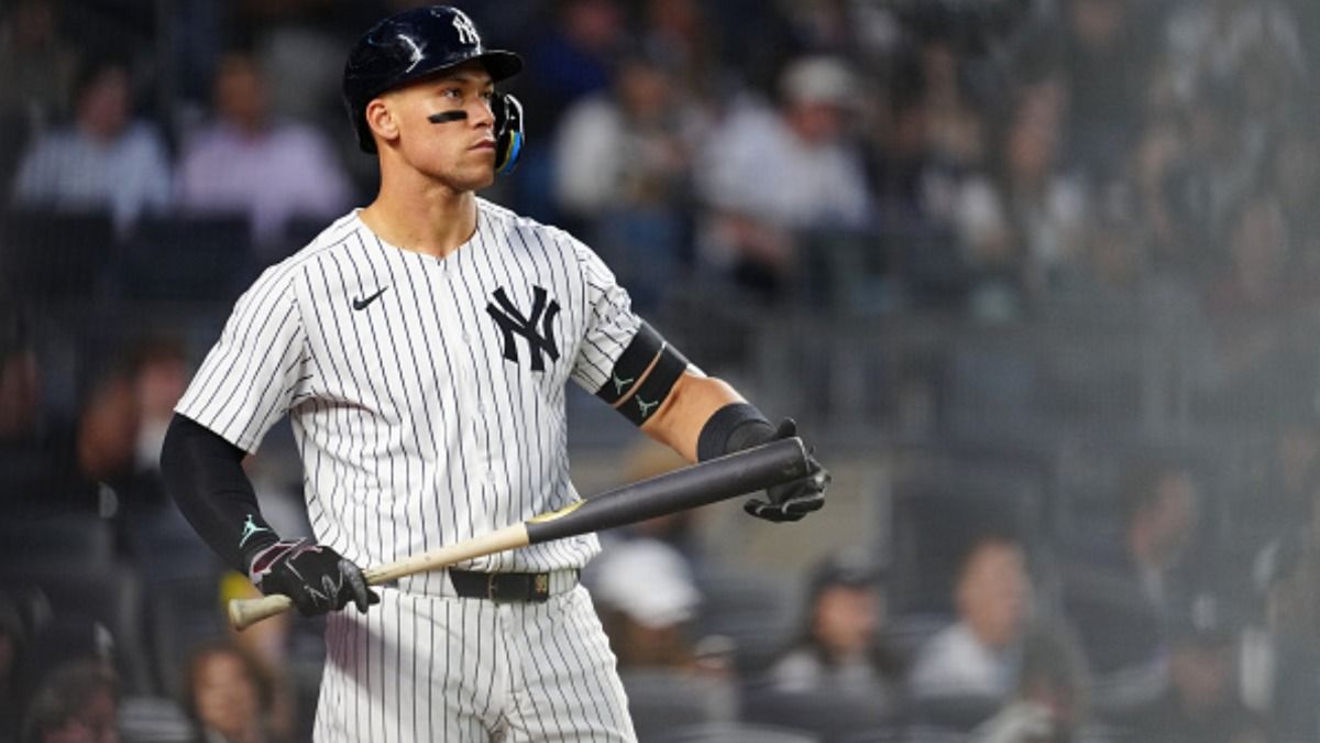 Aaron Judge climbs higher in Yankees history, tying franchise legend for fourth place after surpassing Yogi Berra
