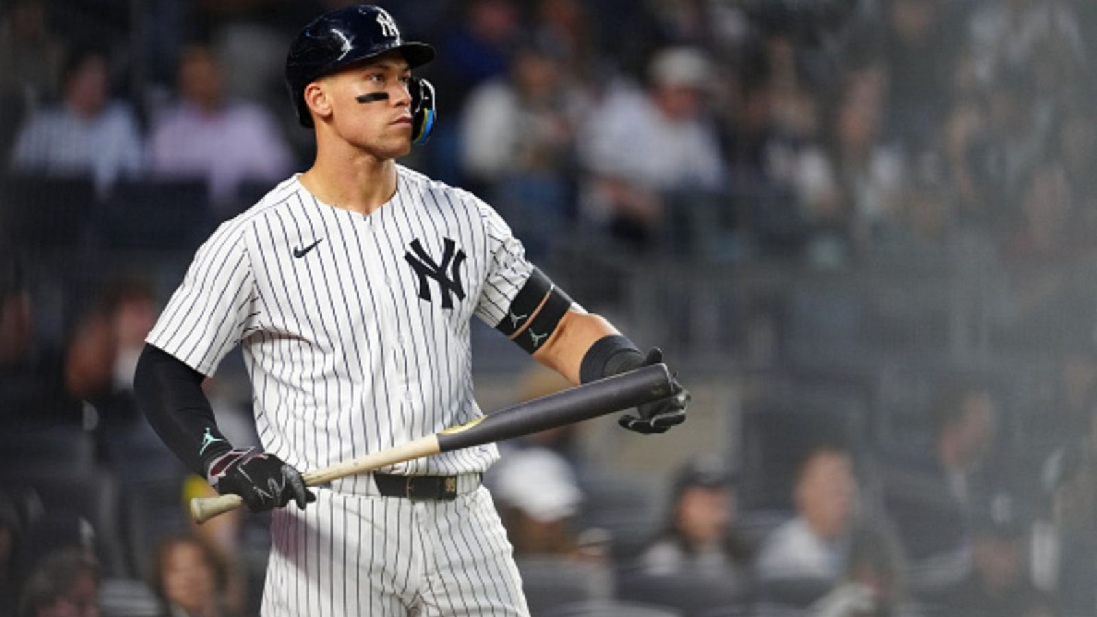 Aaron Judge climbs higher in Yankees history, tying franchise legend for fourth place after surpassing Yogi Berra Aaron Judge climbs higher in Yankees history, tying franchise legend for fourth place after surpassing Yogi Berra