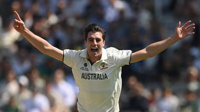 'He does have a...': Australia head coach shares massive update on Pat Cummins' injury ahead of The Ashes SportsTak