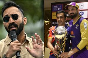 Dinesh Karthik picks India's T20 World Cup winners' combined XI, no place for 2007 champions Gautam Gambhir and Irfan Pathan SportsTak