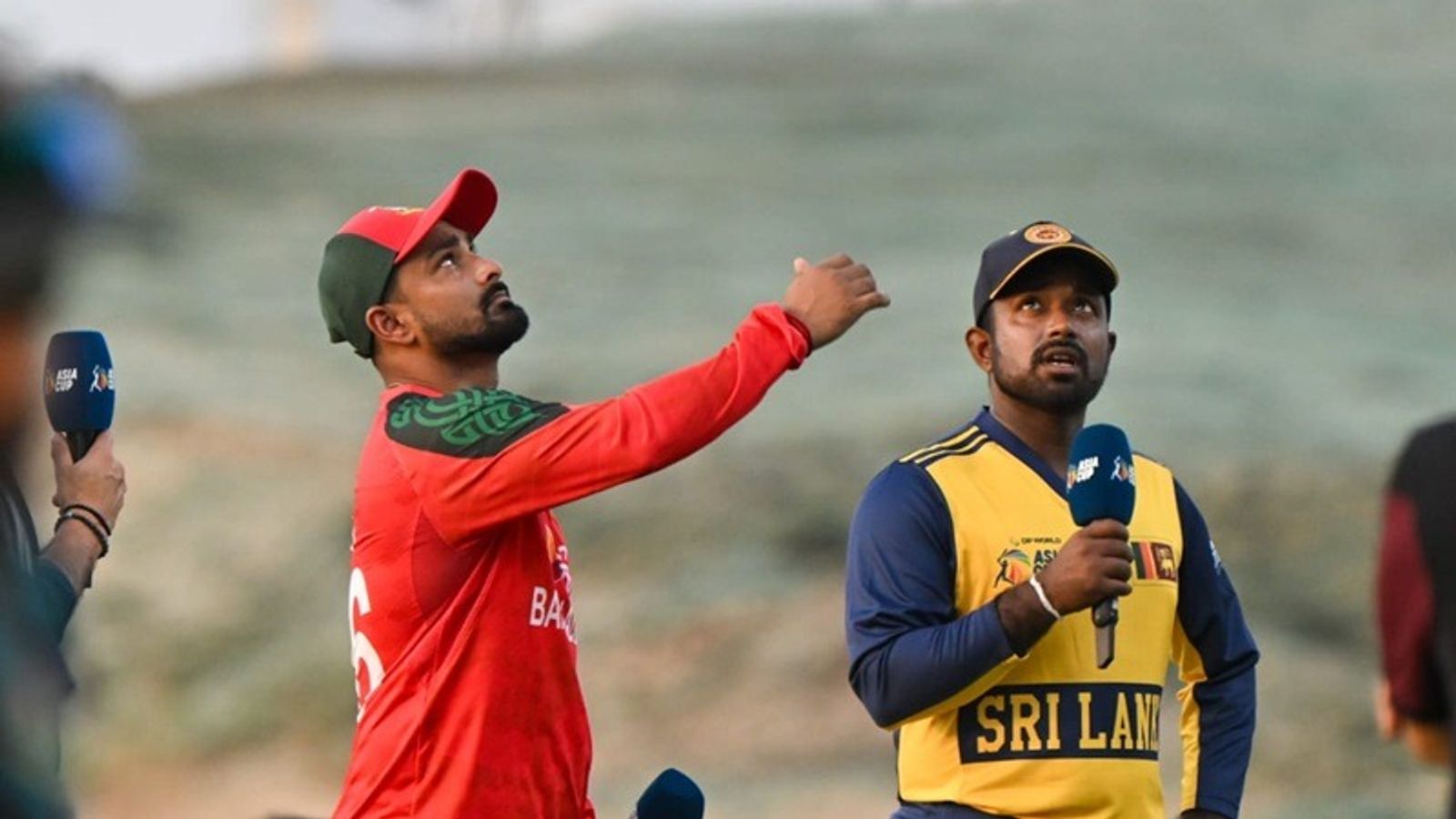 SL vs BAN, Asia Cup: Bangladesh opt to bowl first against Sri Lanka in Super Four clash, Check playing XIs of both teams Litton Das and Charith Asalanka at toss