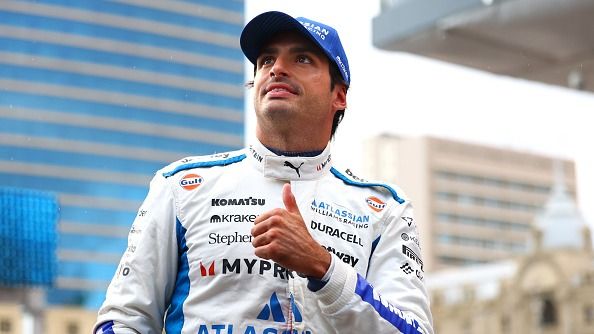 Carlos Sainz shuts down Mercedes 2026 rumors, confirms commitment to Williams
