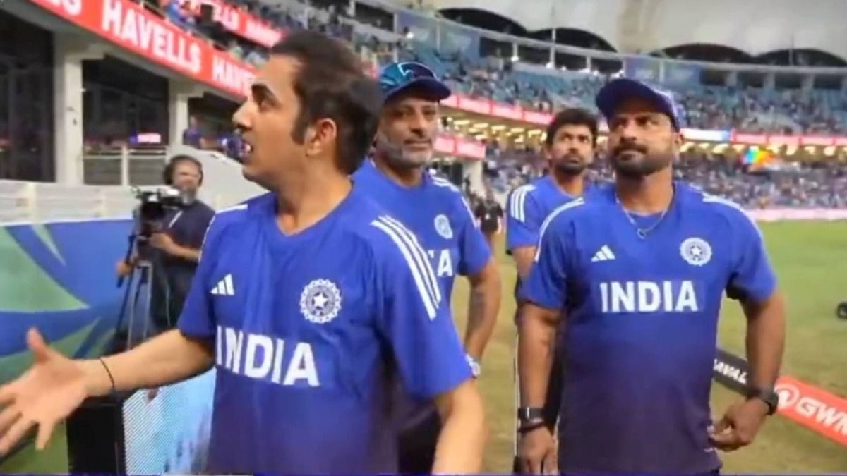 'Umpires se toh mil lo...': Gautam Gambhir asks Indian team to greet officials after Asia Cup clash against Pakistan, video goes viral