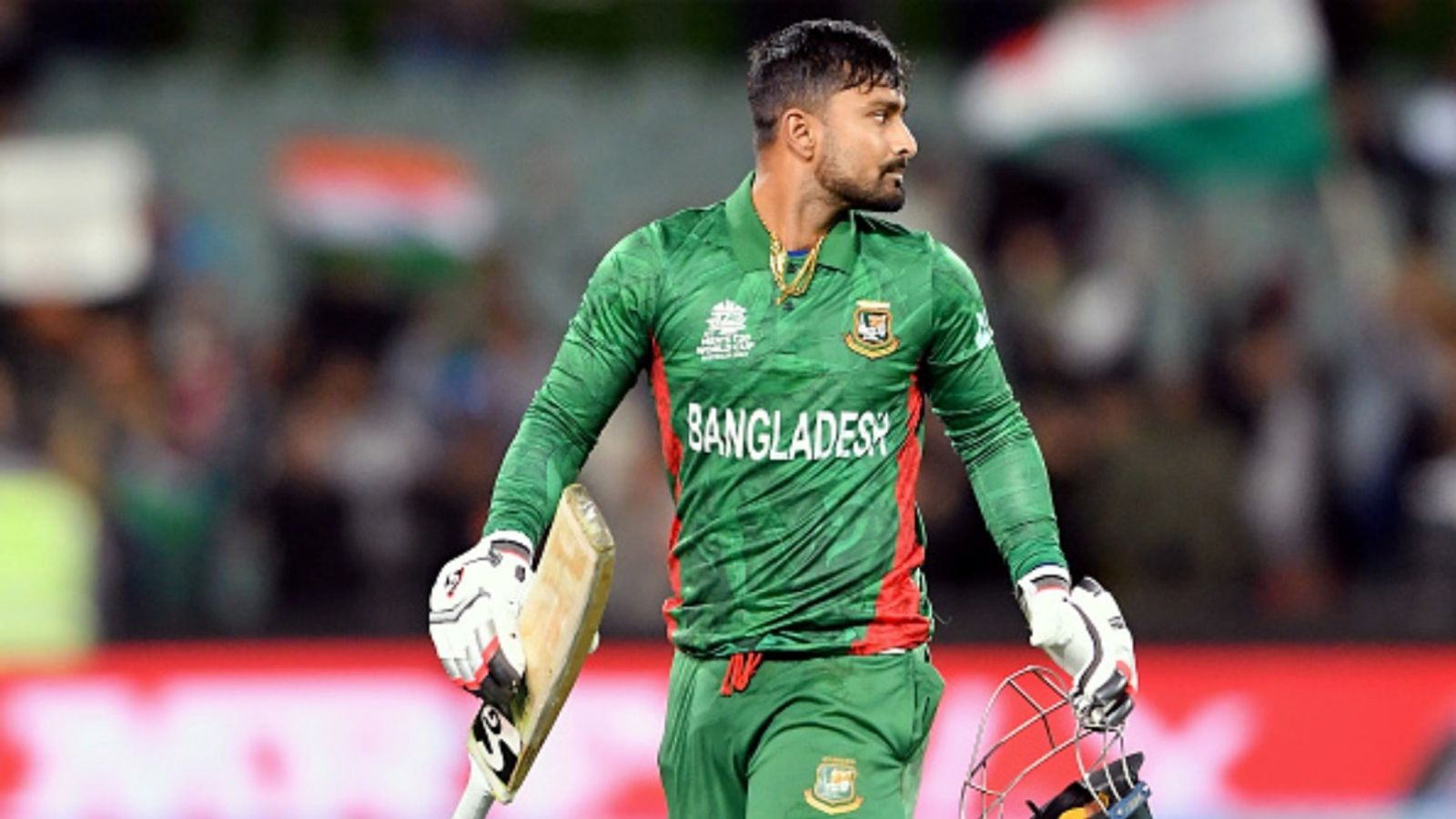 Injury scare for Bangladesh ahead of India clash, captain Litton Das suffers back strain while batting in nets Litton Das of Bangladesh reacts to losing his wicket during the ICC Men's T20 World Cup match against India at Adelaide Oval on November 02, 2022 in Adelaide, Australia.