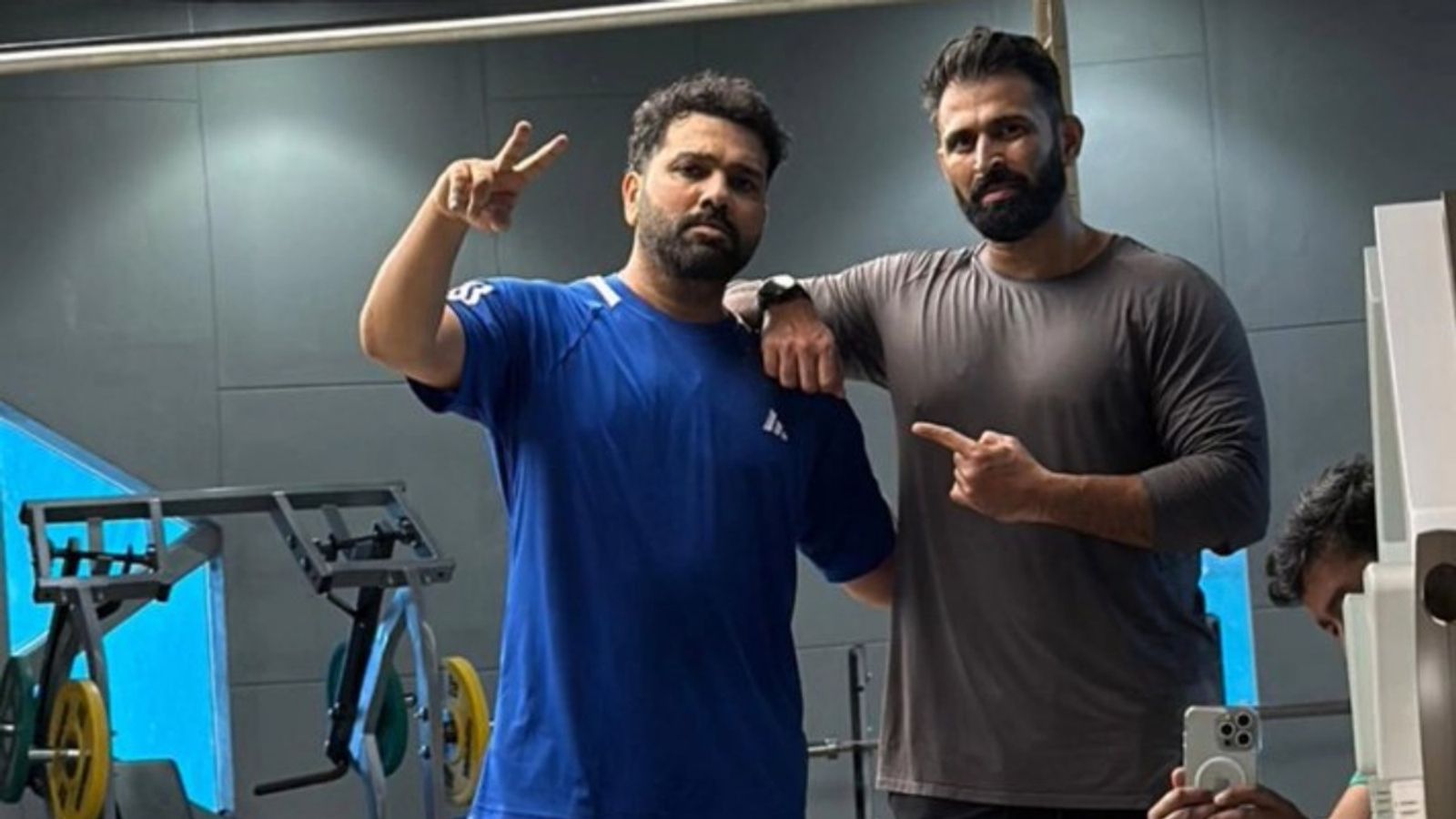 Weeks ahead of Australia white-ball tour, Rohit Sharma loses 10 kg, claims ex-India assistant coach as he reveals stunning transformation Weeks ahead of Australia white-ball tour, Rohit Sharma loses 10 kg, claims ex-India assistant coach as he reveals stunning transformation