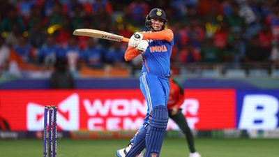 'He will hit 6 sixes in 6 balls...': Ex-India star makes bold prediction on Abhishek Sharma after Asia Cup heroics SportsTak