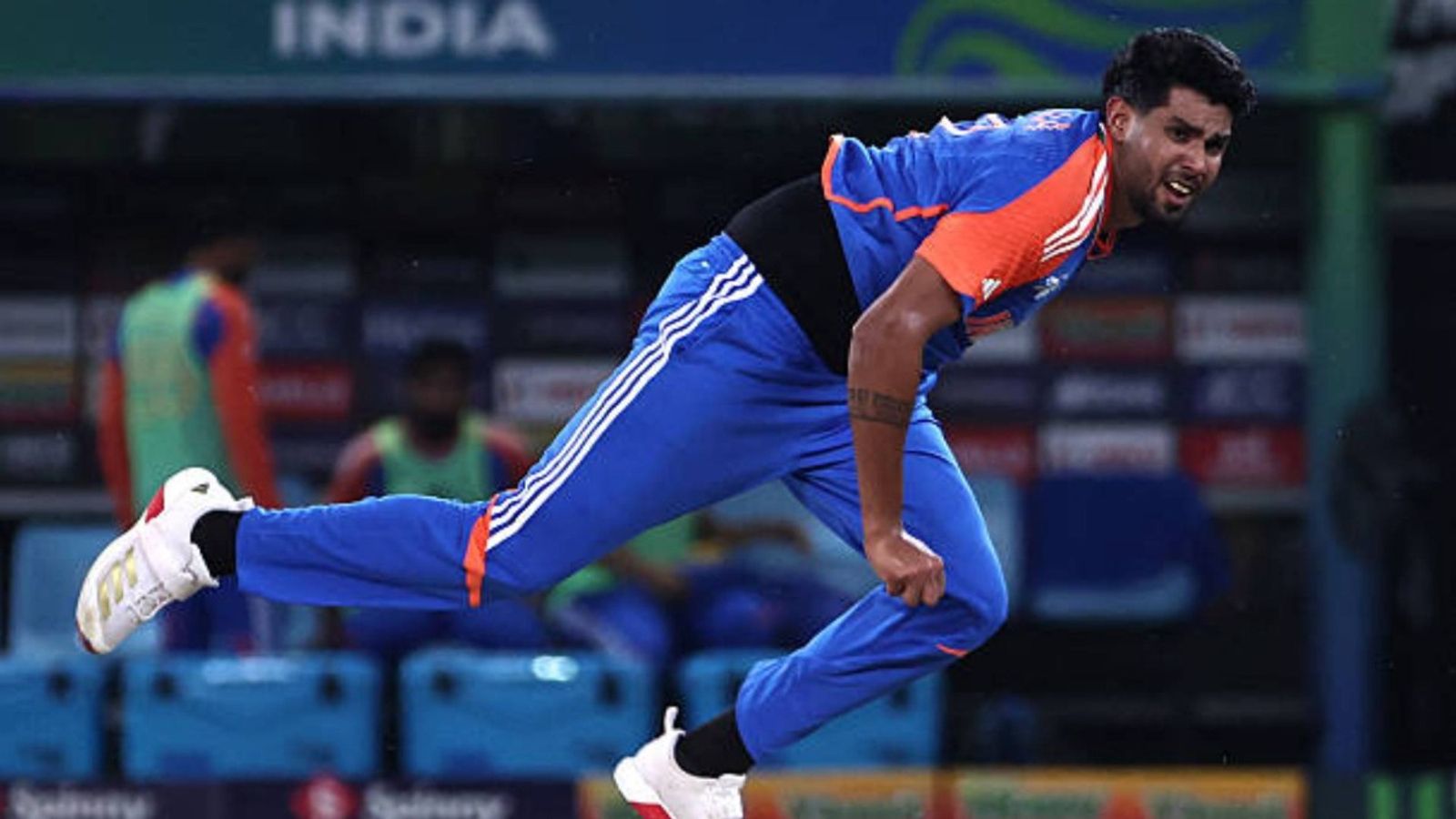 'He was just bowling slower balls...': Ravichandran Ashwin slams Harshit Rana for making 'amateurish' mistakes against Sri Lanka 'He was just bowling slower balls...': Ravichandran Ashwin slams Harshit Rana for making 'amateurish' mistakes against Sri Lanka