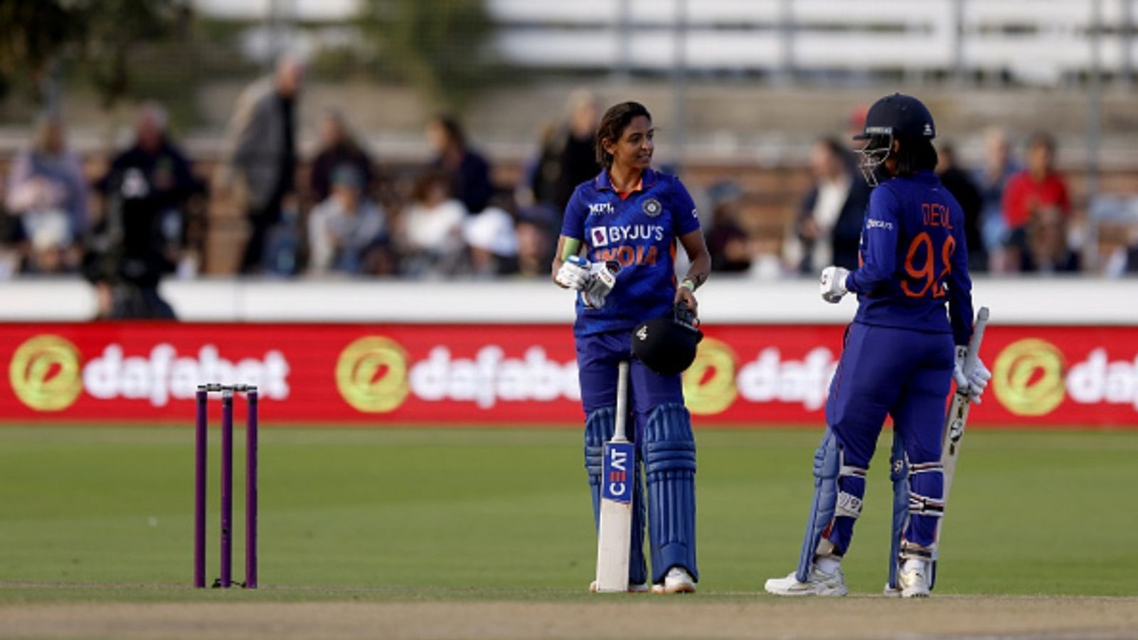 Harleen Deol, Harmanpreet Kaur's fifties lead India to 4-wicket win vs New Zealand in Women's ODI World Cup 2025 warm-up game India's captain Harmanpreet Kaur with Harleen Deol.