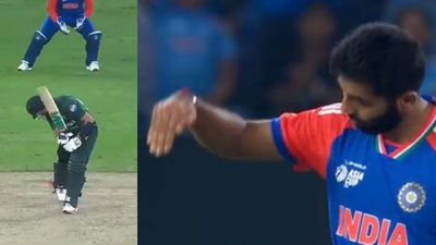 Watch: Jasprit Bumrah unleashes 'plane crash' celebration to teach Haris Rauf a lesson for '6-0' gesture after rooting out Pakistan pacer's wicket during Asia Cup final Haris Rauf and Jasprit Bumrah