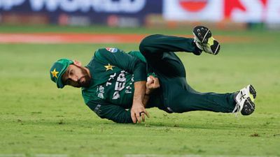 'There was no need to bring in Haris Rauf...': Shoaib Akhtar questions Salman Ali Agha's captaincy after defeat to India in Asia Cup final SportsTak