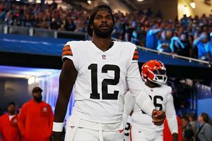 Rob Gronkowski urges Browns to promote Shedeur Sanders to QB2 following named Dillon Gabriel starter SportsTak