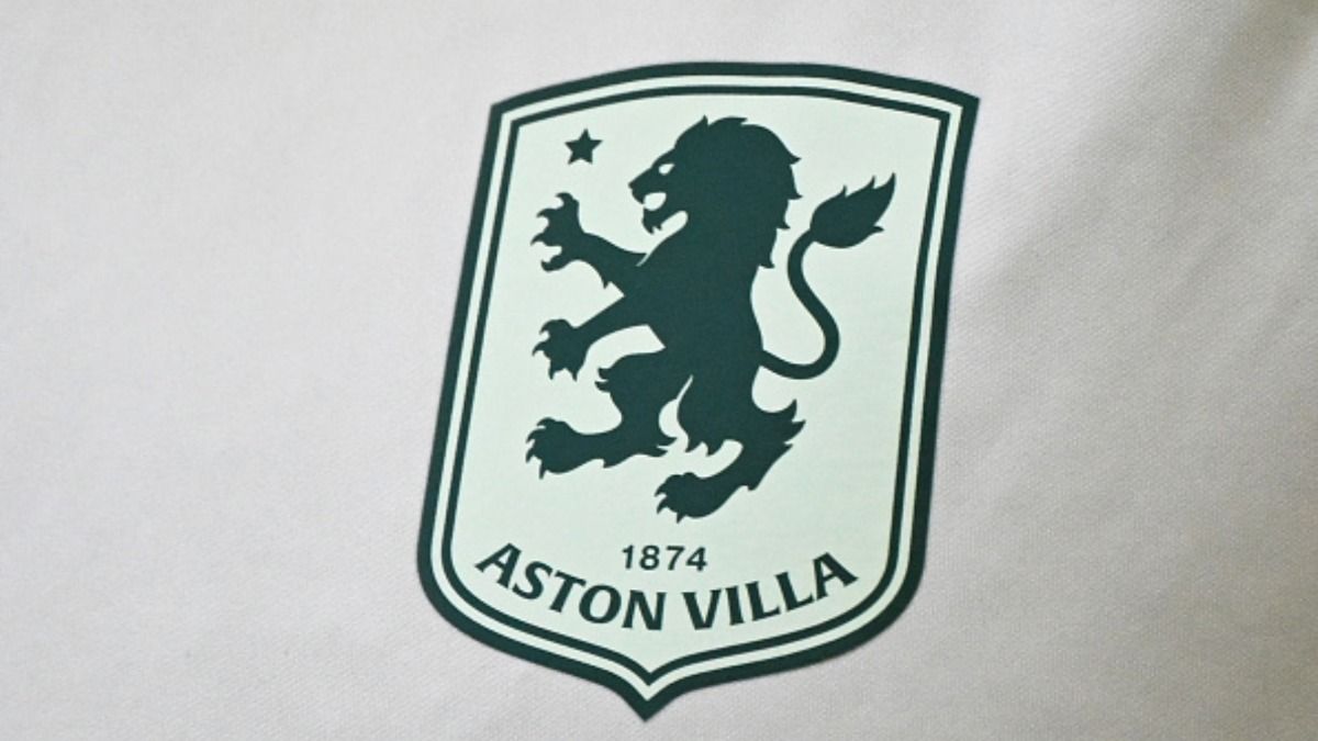Chaos in Rotterdam: Aston Villa fans attacked ahead of Feyenoord Europa League showdown