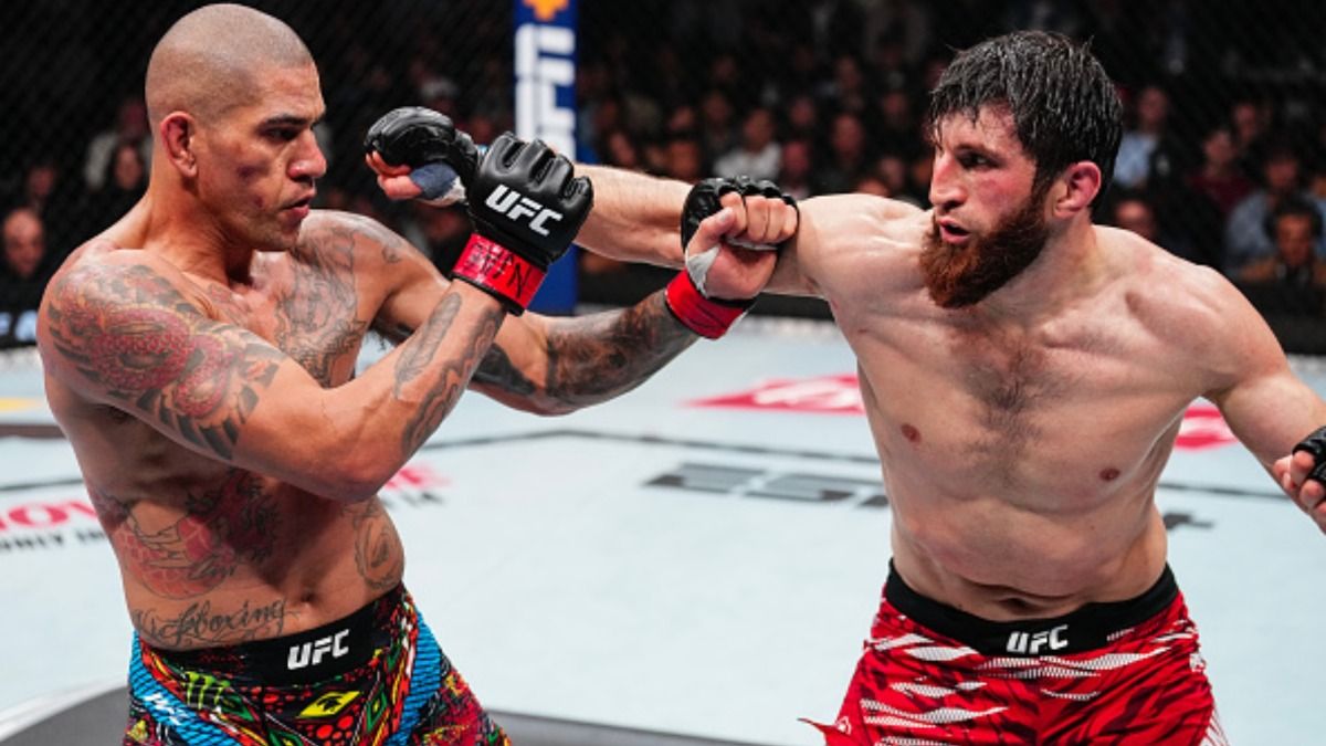 UFC champion weighs in on Alex Pereira vs. Magomed Ankalaev 2.0: 'He’s not gonna get held…"