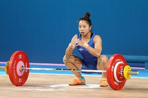 Mirabai Chanu clinches silver medal in 48kg division at World Weightlifting Championships 2025 SportsTak