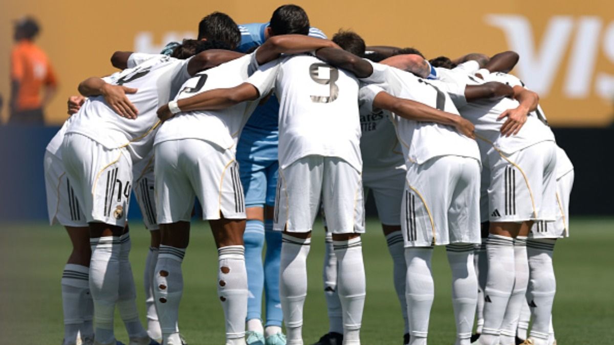 Trouble in paradise for Real Madrid as star striker faces injury scare after Villarreal win