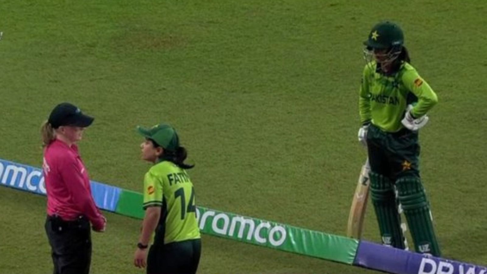 'I don't want to talk much about it now': Pakistan pacer reacts to Muneeba Ali run-out controversy in Women's World Cup 2025 clash vs India Pakistan captain Fatima Sana argues with the umpire over Muneeba Ali's run-out.