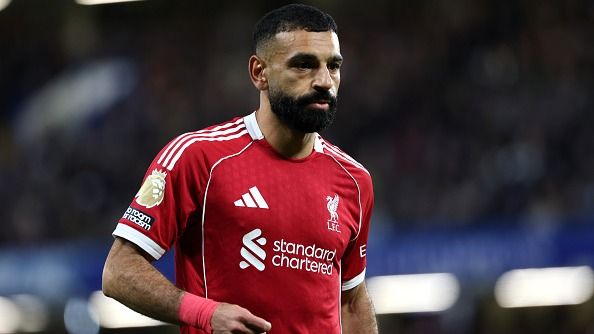Wayne Rooney urges Virgil van Dijk and Alisson to rein in Mohamed Salah's ego for Liverpool