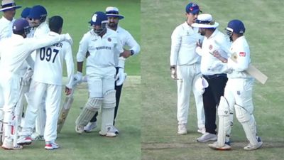 WATCH: Prithvi Shaw swings bat towards Musheer Khan, has heated verbal exchanges with Mumbai players in viral video SportsTak