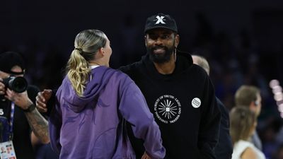Mavericks’ Kyrie Irving & WNBA star Paige Bueckers share heartwarming moment during Cooper Flagg’s debut Mavericks’ Kyrie Irving & WNBA star Paige Bueckers share heartwarming moment during Cooper Flagg’s debut